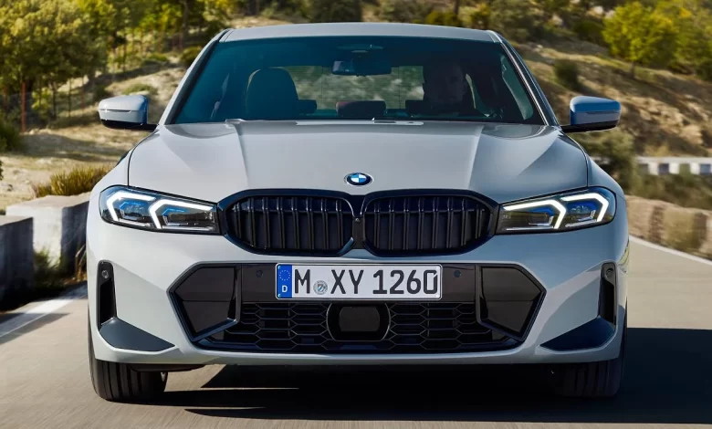 Get a distinctive BMW 320i 2024 at a fantastic price