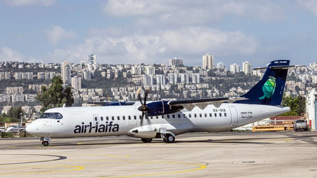 Renew yourself. Air Haifa plane